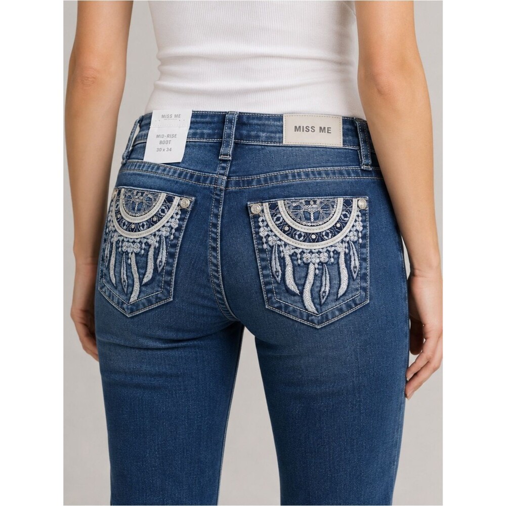 Miss Me Mid-Rise Boot Jeans Dreamcatcher 30